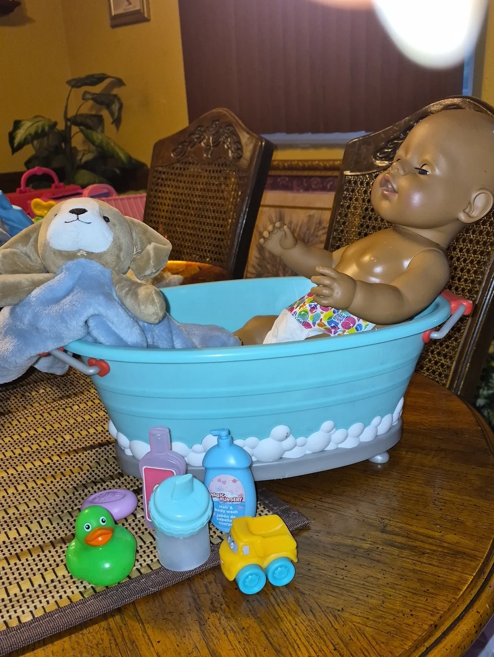 Drink-Wet Baby Doll With Bathtub